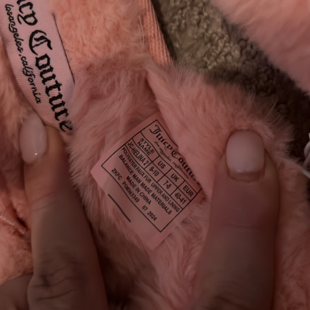 NWT JUICY COUTURE PINK SLIPPERS - Picture 3 of 3